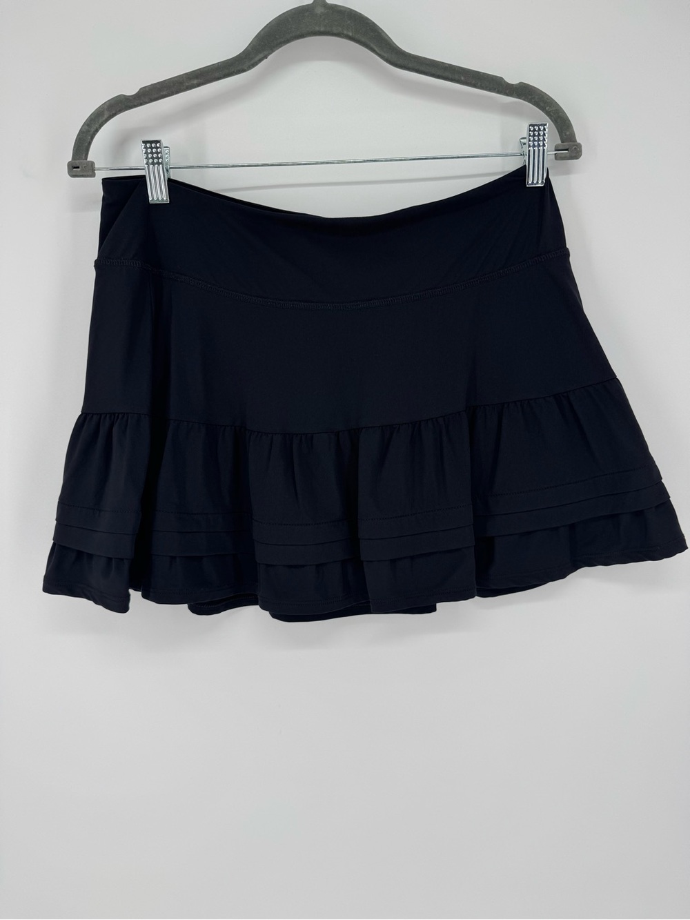 Lilly Pulitzer Black Tiered Ruffle Skort